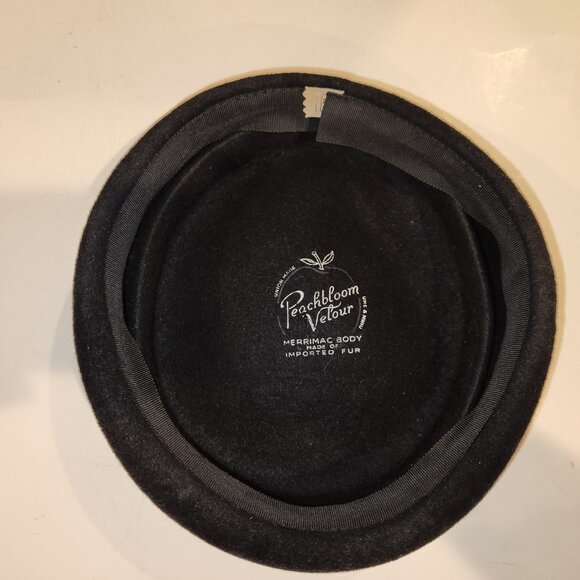 Vintage Peachbloom Velour Pillbox Hat *READ* - Picture 9 of 15